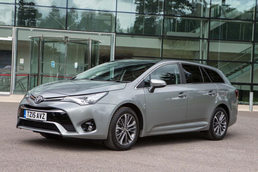 Toyota Avensis Touring Sports (UK) '2015